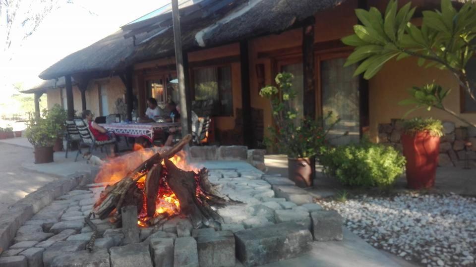 Hotel Camp Mara Omaruru Exterior foto